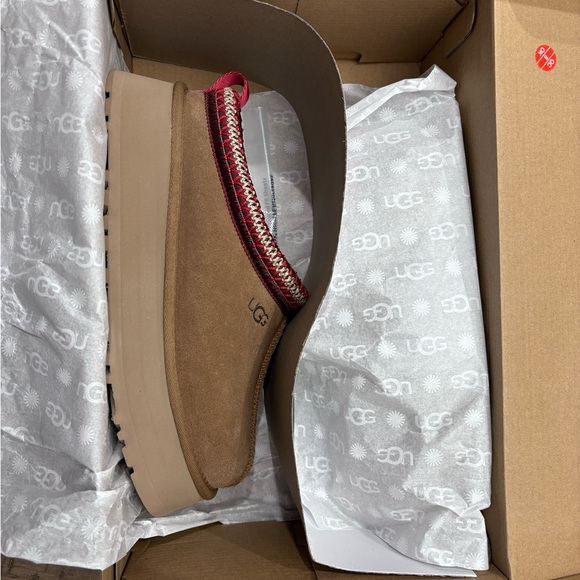 UGG Tazman - Picture 10 of 10